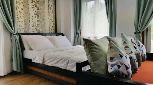 Gab's Cozyhome Apartments At Bonbel Condominium