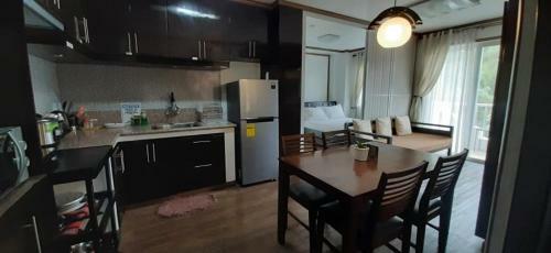 Gab's Cozyhome Apartments At Bonbel Condominium