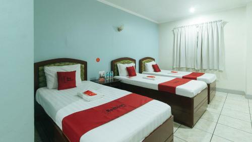 Hotel Reddoorz @ La Brea Inn Baguio