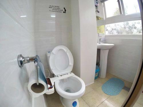 Apartamento Zenmist Properties- 2 Bedroom Condo