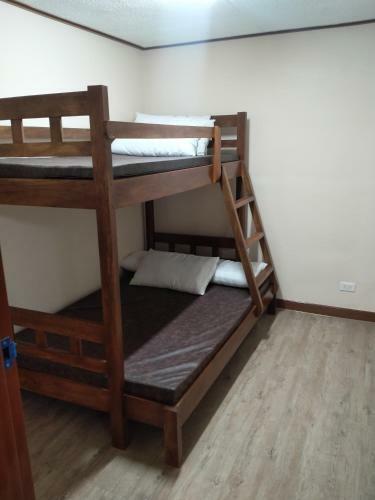Apartamento Zenmist Properties- 2 Bedroom Condo