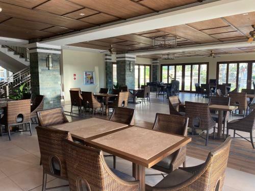 Apartamento Bristle Ridge Residences