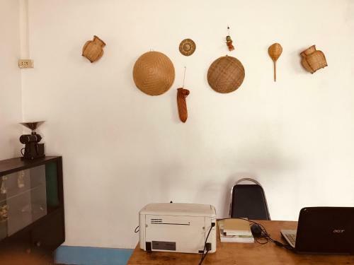 Naga Hostel & Caf�