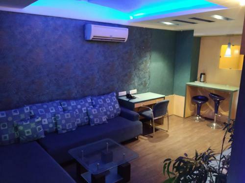 Hotel Laksh Residency