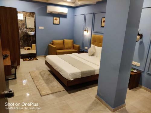 Hotel Radha Krishna