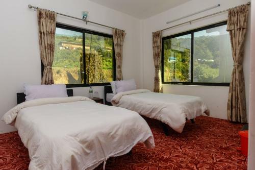 Hotel Nayagaun Village Resort