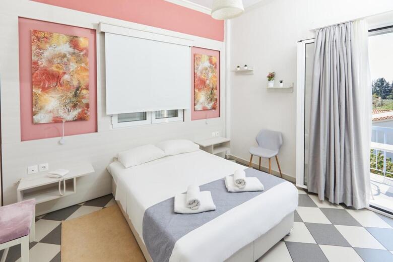 Hotel Klonos Anna
