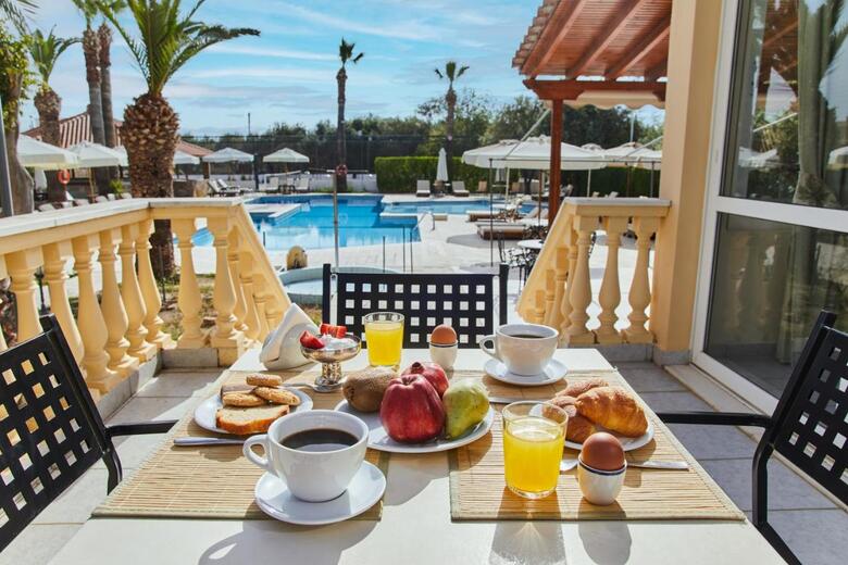 Hotel Klonos Anna