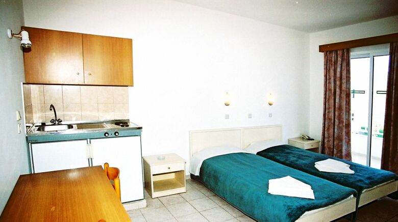 Aparthotel Kremasti Memories