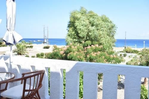 Hostal Kiotari Beach Apartments