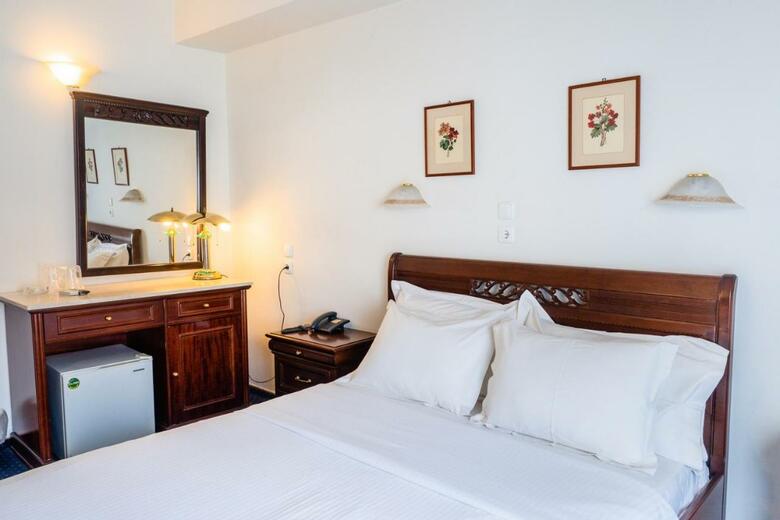 Hotel Elena