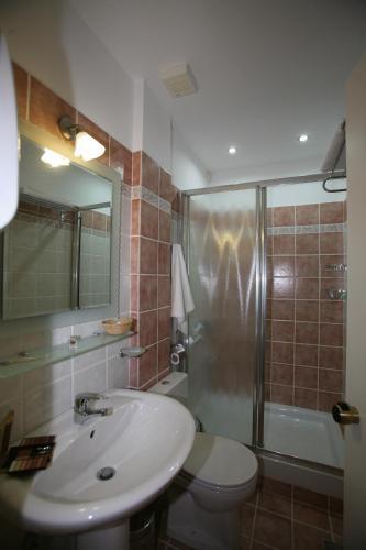 Aegli Hotel