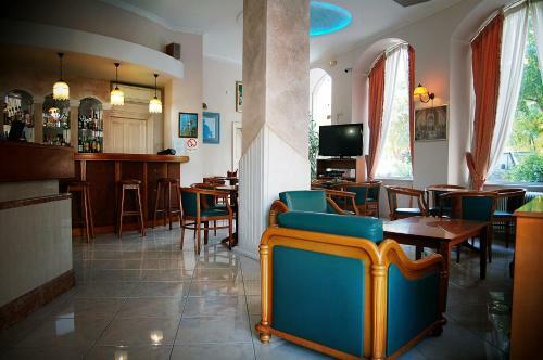 Hotel Diethnes