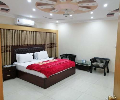 Glorious Hotel Multan