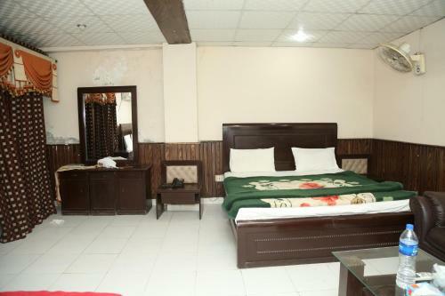 Hotel Pace Inn