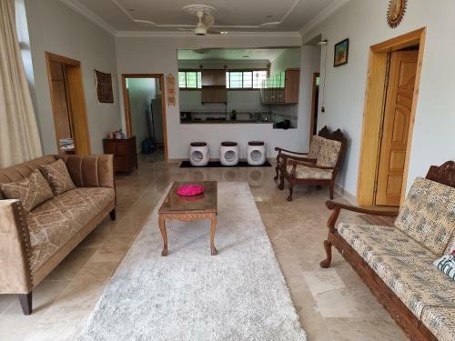 Bed & Breakfast Srinagar Homes