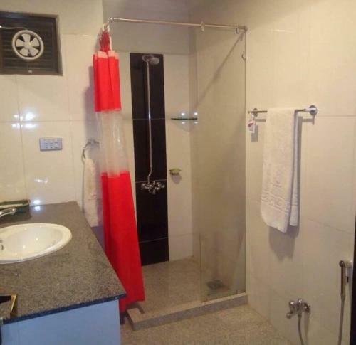 Cosy Knock Hotel