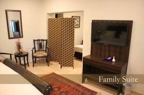 Cosy Knock Hotel