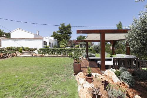Villa Celi: Sea- & Mountain View, Peaceful & Comfortable.