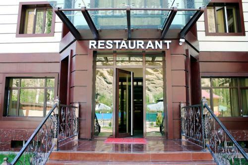 Hotel Pamir Palace