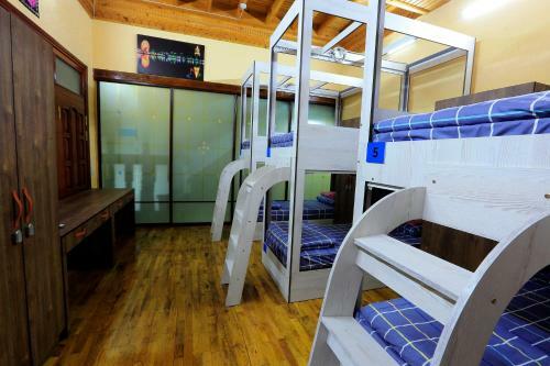 Yellow Hostel Dushanbe