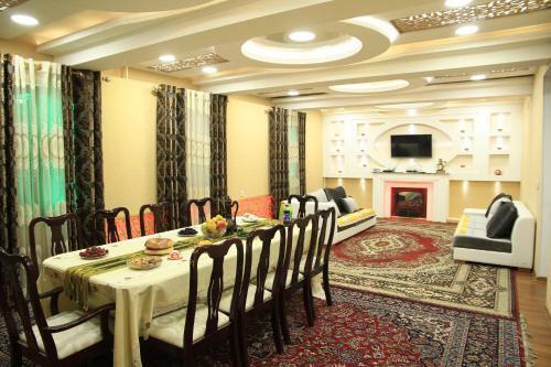 Yellow Hostel Dushanbe