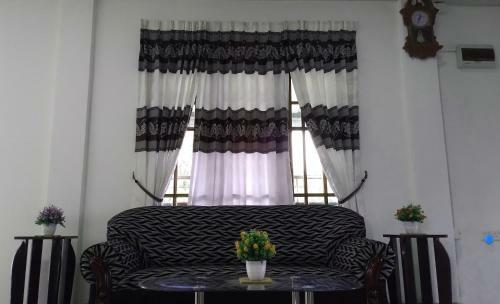 Posada Lucky Star View Inn