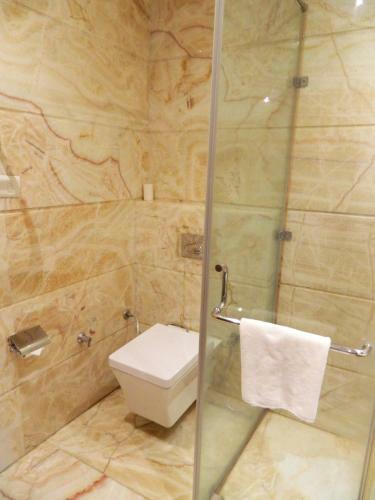 Hotel One Earth Avaas