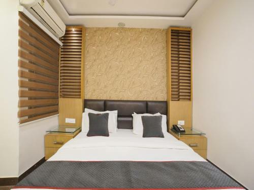 Oyo Townhouse 615 Hotel Pearl Inn