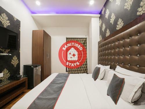Oyo Townhouse 615 Hotel Pearl Inn
