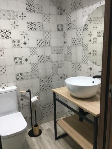 Apartamentos Bajo Pe�a