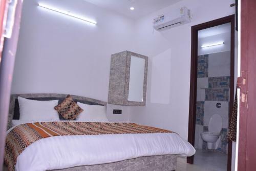 Bed & Breakfast Laser Tower Home Stay