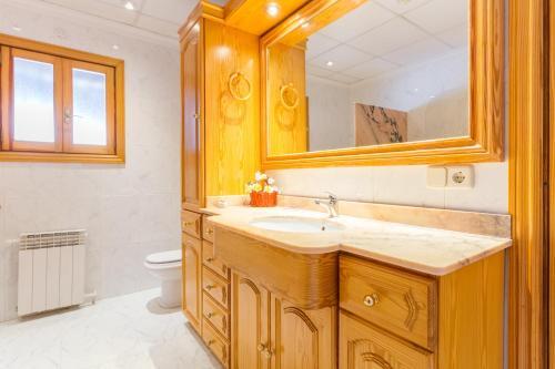 Villa With Pool Walking Distance To The Beach (Malondra)