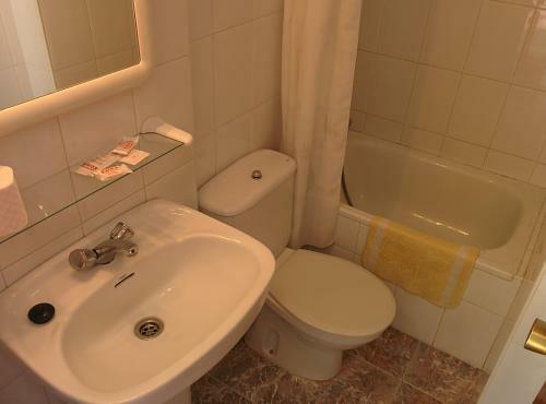 Hostal Pensi�n Egea 1