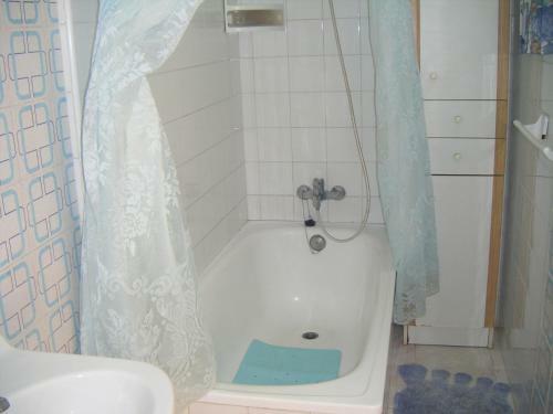 Maison de Vacances 9 Couchages � 350 M�tres de La Plage