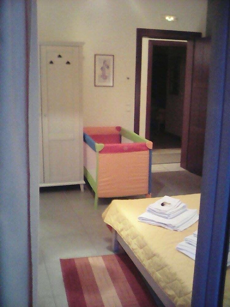 Hotel To Greki