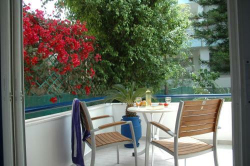 Hostal Portobelis House