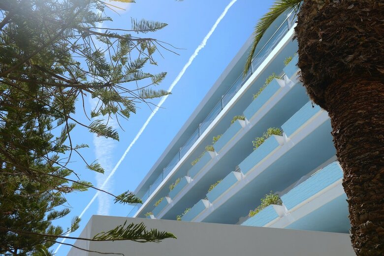 Hotel Blue Horizon