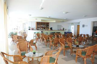 Aparthotel Irina Beach Hotel