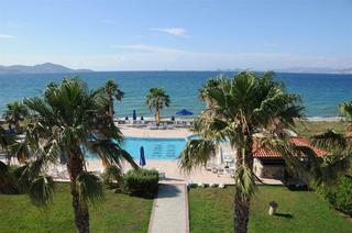 Aparthotel Irina Beach Hotel