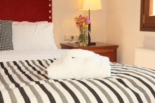 Hostal Guesthouse Rousis
