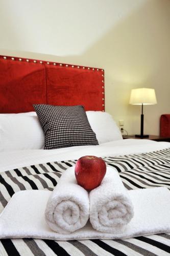Hostal Guesthouse Rousis