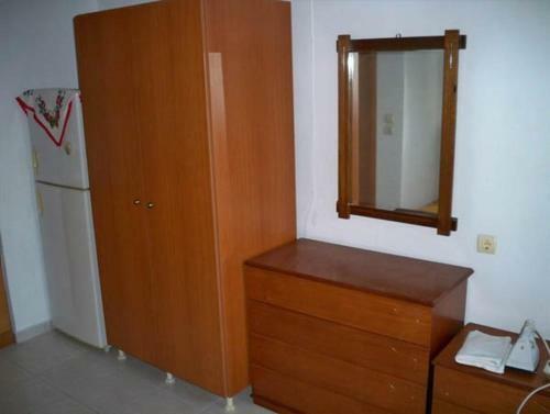 Iris Apartments