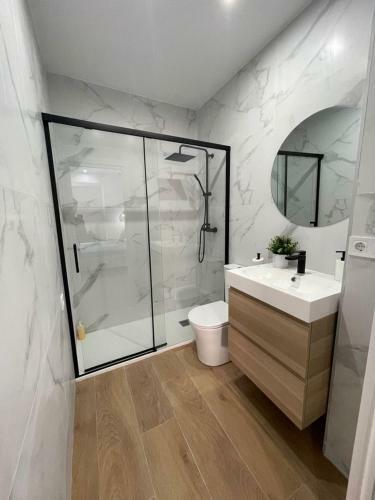Apartamento Piso Con Terraza Calle Islas Columbretes, Wifi