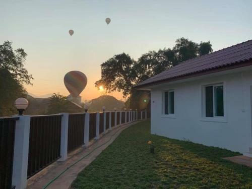 Hostal River View Villas