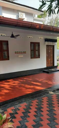 Hostal Shalom Guest House