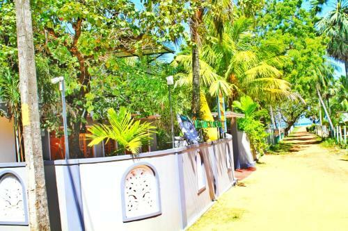 Pearl Beach House