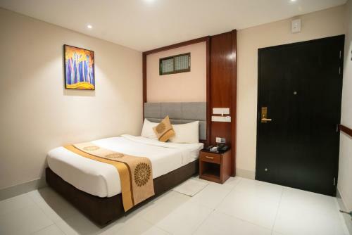 Jatra Hotel Grand Royal