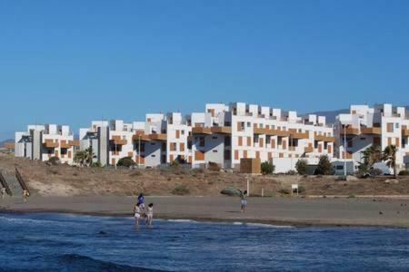 Apartamento Luxury Beachfront Penthouse