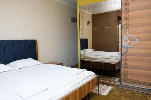 Apartamento Rich House At Zhambyl Street